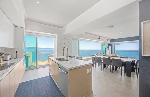 North Hotel Zone Condo | Gorgeous Beach-Front Apartment with Breathtaking Views of Puerto Vallarta's Bay