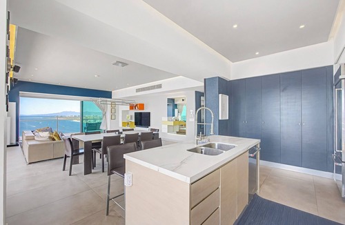 North Hotel Zone Condo | Gorgeous Beach-Front Apartment with Breathtaking Views of Puerto Vallarta's Bay