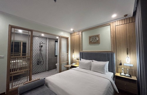 Tu Liem Hotel | Grand Hotel Trinh Van Bo-by BayLuxury