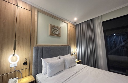 Tu Liem Hotel | Grand Hotel Trinh Van Bo-by BayLuxury