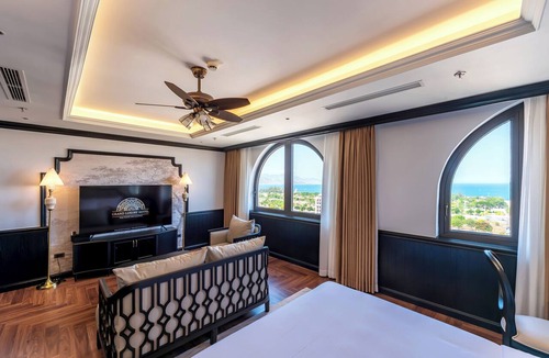 Phan Rang Hotel | Grand Luxury Hotel Ninh Chu