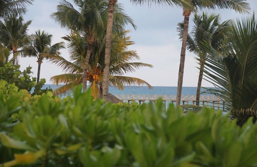Centro Resort | Grand Luxxe Villa - Riviera Maya - Families, Couples, Celebrations, Small Groups