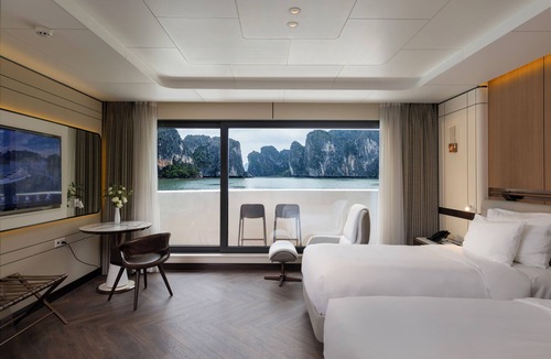 Ha Long Boat Rental | Grand Pioneers Halong Bay Cruise 1