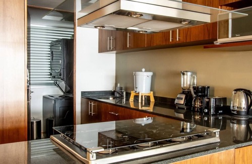 Hipodromo Apartment | Great location, pool, rooftop, gym, 24/7 security