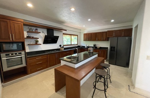 Ixtapa Condo | Great luxurious penthouse with private roof top pool lounge and spectacular view
