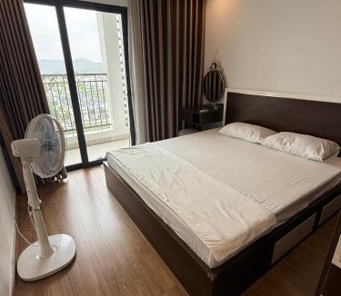 Ha Long Apartment | Green Bay Garden Hạ Long Chi House Apartment