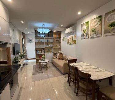 Ha Long Apartment | Green Bay Garden Hạ Long Chi House Apartment