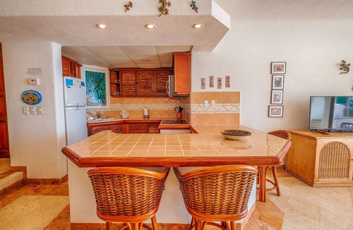 Akumal Condo | Ground-Floor Beachfront Condo with Pool, Patio & Concierge