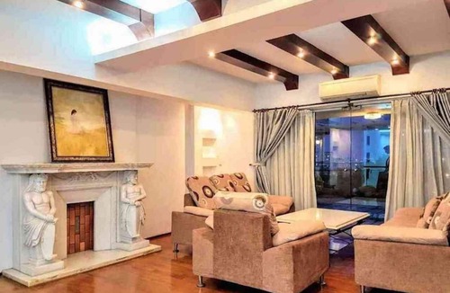 Phu My Hung Apartment | GROUP STAY350sq Penthouse+Roof Deck