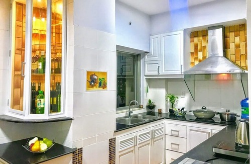Phu My Hung Apartment | GROUP STAY350sq Penthouse+Roof Deck