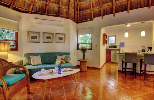 Gonzalo Guerrero Ski Chalet | GS123. Garden Suite King