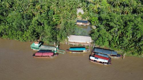Giong Trom Cabin | HƯNG THÀNH HOME