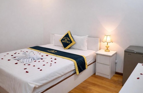 Tan Phu District Hotel | Hồng Ngọc Hotel Hồ Chí Minh