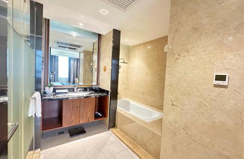 Mong Cai Hotel | Hồng Vận Grand Hotel Móng cái