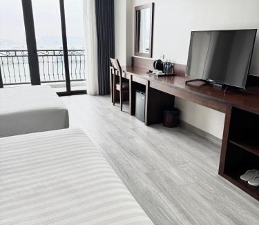 Ha Long Hotel | Ha Long Bay TC Hotel