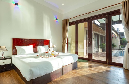 Dien Duong Hotel | Ha My Beachside Villa Hoian