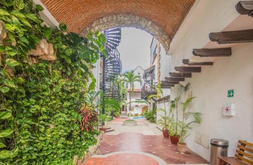 Downtown Apartment | Hacienda San Jose A3 condo