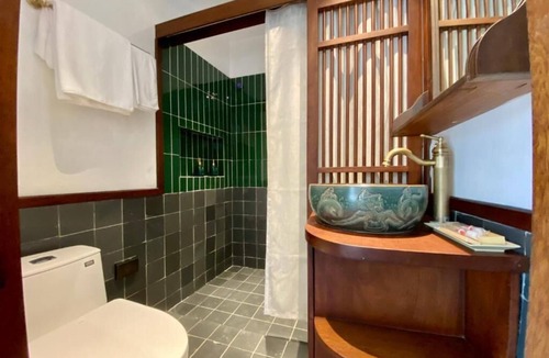 Truc Bach Apartment | Hacomono Truc Bach Lake