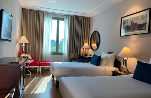 Ngo Quyen Hotel | Hai Phong Harbour View Hotel