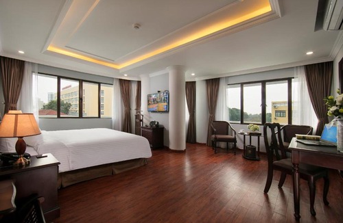 Hai Ba Trung Hotel | Halais Hotel