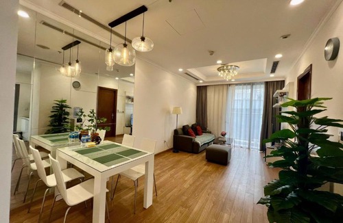 Hoang Mai Apartment | Hana Luxestay 2 Bedroom Apartment Park 12 Times City