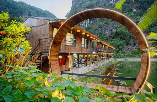 Hoa Lu Cabin | Hang Mua Eco Park
