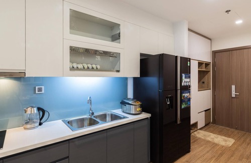 Cong Vi Apartment | HANOI 5* APARTMENT/SERVICED 24-24