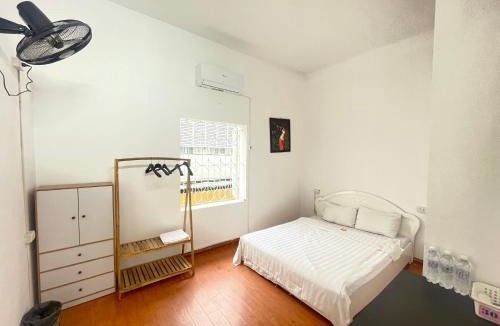 Long Bien Hotel | HaNoi Bougainvillea Garden Homestay