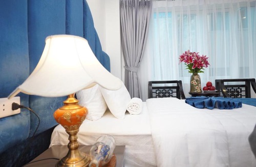 Hang Trong Hotel | Hanoi Capital Premium Hotel & Spa - Hanoi Old Quarter - Hanoi Train Street