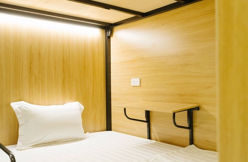 Hang Trong Hostel | HANOI CENTER Eighty8 Hostel