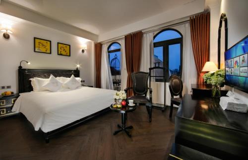 Hang Trong Hotel | Hanoi Center Silk Premium Hotel & Spa & Travel