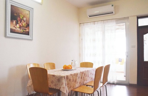 Trung Hoa Nhan Chinh Apartment | Hanoi Dream Apartment with 3 bedrooms