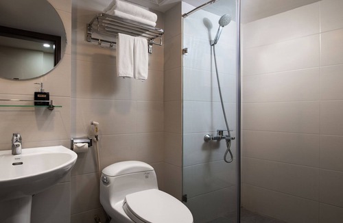 Hang Bac Hotel | Hanoi Lakeside Premium Hotel