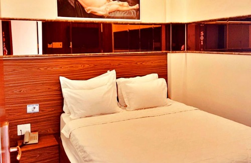 Go Vap Hotel | HANZ Minh Thu Hotel Go Vap