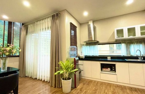 Dich Vong Apartment | HB Serviced Apartment - 12 Tran Quy Kien