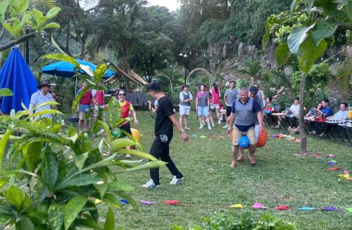 Hoa Lu Other | Hen Camping - Free if you have tent