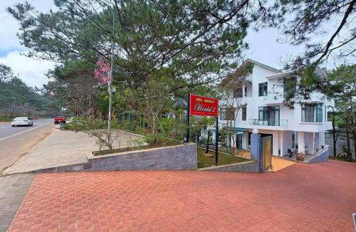 Kon Plong Hotel | HeniSi 2 Hotel Măng Đen