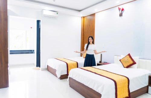 Phong Nha Hotel | Heritage By Night