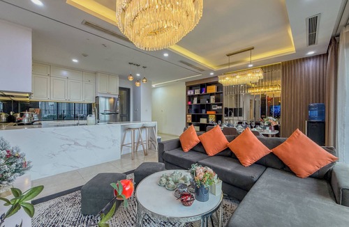 Trung Hoa Nhan Chinh Apartment | Hermes Housing - Vinhomes D'Capitale