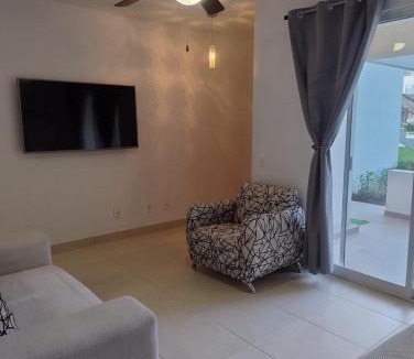 Granjas del Marques Villa | Hermosa Villa con recamara en PB