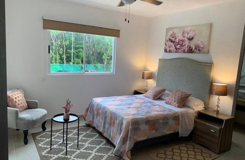 Jacinto Pat Apartment | Hermoso apartamento piscina, céntrico, área libre.