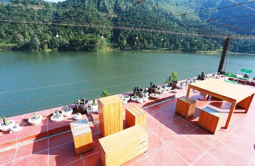 Soc Son House | Hidden gem of Hanoi- container house by the lake