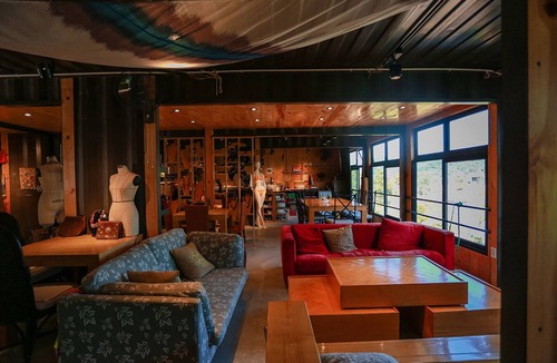 Soc Son House | Hidden gem of Hanoi- container house by the lake