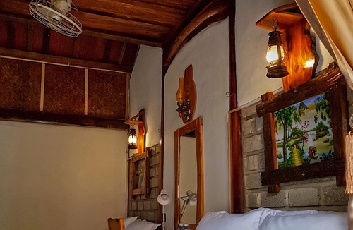 Phong Nha House | Highway 20 Homestay