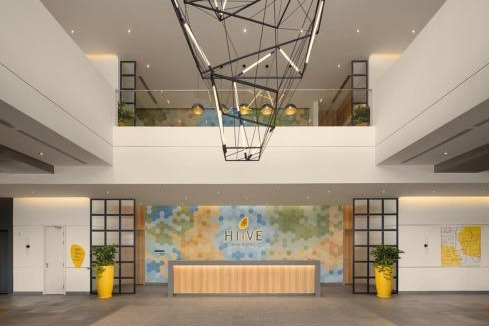Thuan An Hotel | HIIVE by fusion Binh Duong - VSIP 1