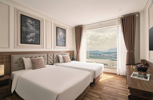 Da Lat Hotel | Hill Side Town Hotel