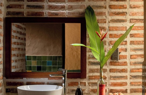 Dong Hoa Hotel | Hill Village Phu Yen