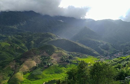 Sa Pa House | Hmong Garden homestay