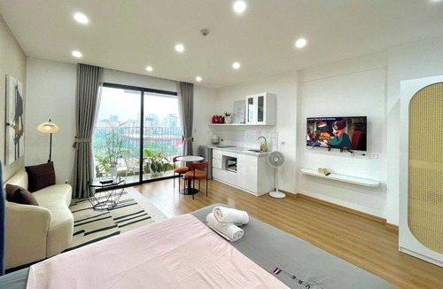 Trung Hoa Nhan Chinh Apartment | HN APT Vinhomes D'capitale Elegance