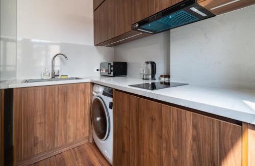 Cong Vi Apartment | HNT Homestay Đào Tấn - Near Lotte Center